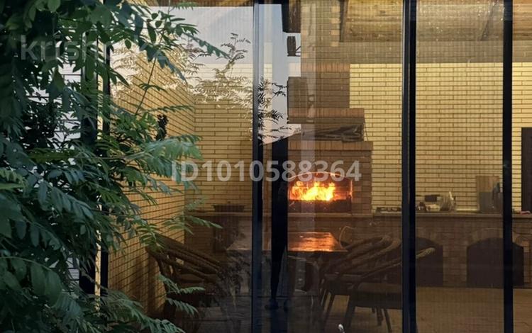 Жеке үй · 6 бөлме · 311 м² · 10 сот., Б.Момышулы — Вечный огонь, бағасы: 350 млн 〒 в Кокшетау — фото 2