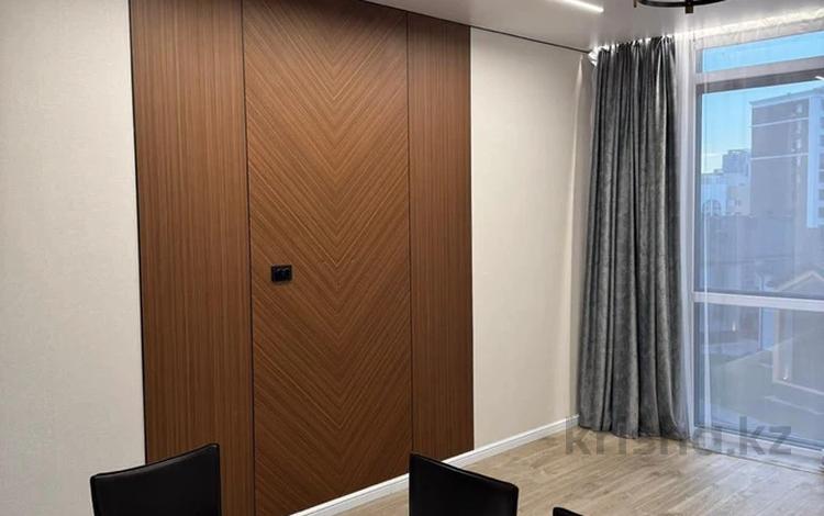 2-комнатная квартира · 57 м² · 5/10 этаж, Бухар Жырау 7 за 40 млн ₸ в Астане, Есильский р-н — фото 2