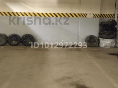Паркинг · 12 м² · Акмешит 9, бағасы: 15 000 ₸ в Астане, Есильский р-н