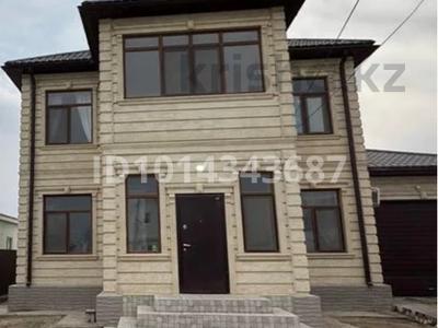 Жеке үй · 5 бөлме · 250 м² · 230 жүзд., Центральный ш/а., Темирханова 17 — Ост.Чехова, бағасы: 50 млн ₸ в Атырау, мкр Центральный