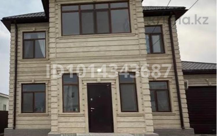 Жеке үй · 5 бөлме · 250 м² · 230 жүзд., Центральный ш/а., Темирханова 17 — Ост.Чехова, бағасы: 50 млн ₸ в Атырау, мкр Центральный — фото 2