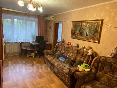 3-комнатная квартира, 58 м², 2/4 этаж, Протозанова 71 за 20.5 млн 〒 в Усть-Каменогорске