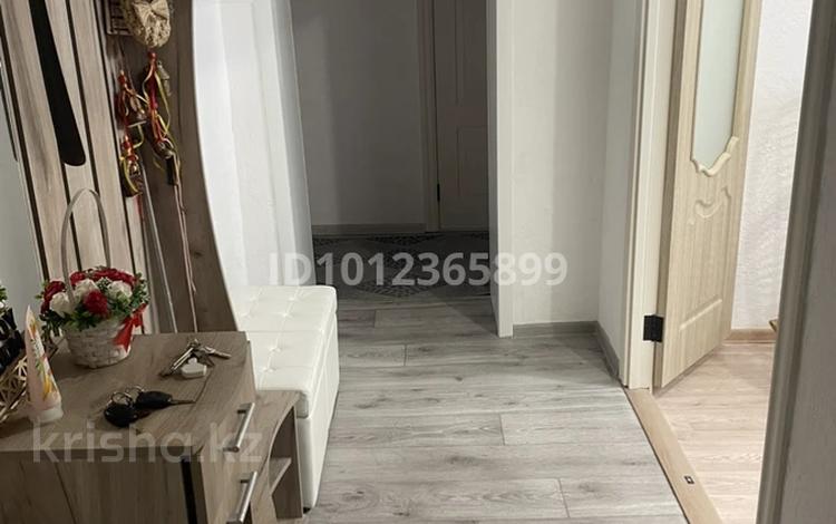 2-комнатная квартира · 52 м² · 5/5 этаж, ул. Кенесары 23 за 20 000 ₸ в Бурабае — фото 2