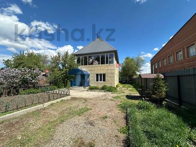 Жеке үй · 5 бөлме · 172 м² · 9.32 сот., Назарбаева 124, бағасы: 53 млн ₸ в Усть-Каменогорске