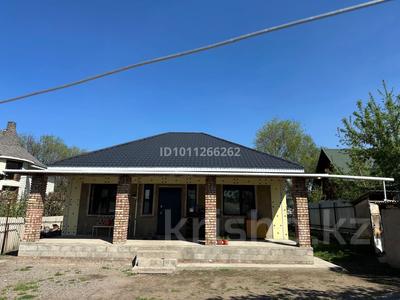 Жеке үй · 3 бөлме · 120 м² · 10 сот., Арычная, бағасы: 50 млн ₸ в Байтереке (Новоалексеевке)