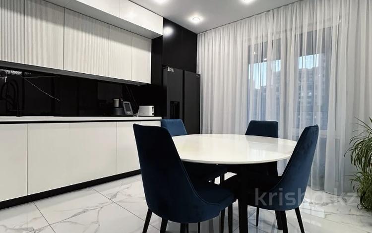 3-бөлмелі пәтер · 120 м² · 7/17 қабат, Розыбакиева 320 — Ескараева, бағасы: 150 млн ₸ в Алматы, Бостандыкский р-н — фото 8