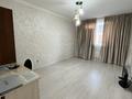 2-комнатная квартира · 60 м² · 11/12 этаж, мкр Акбулак, 1-я улица за 34 млн ₸ в Алматы, Алатауский р-н — фото 6