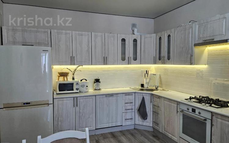 4-комнатная квартира · 92.3 м² · 6/7 этаж, Нурсултана Назарбаева 223 за 44.5 млн ₸ в Костанае — фото 2