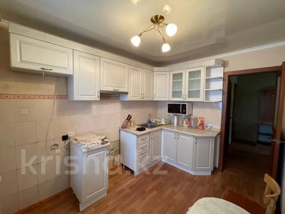 4-бөлмелі пәтер, 80 м², 3/5 қабат, мкр Михайловка , Мкр Михайловка ,ул.Касыма Аманжолова 59, бағасы: 31.5 млн 〒 в Караганде, Казыбек би р-н