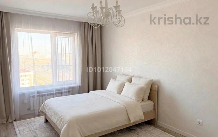 1-комнатная квартира · 38 м², Улы Дала 71 — Аль Фараби за 250 000 ₸ в Астане, Есильский р-н — фото 2