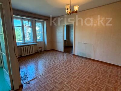 2-бөлмелі пәтер · 42 м² · 2/3 қабат, Н. Назарбаева 26, бағасы: 15.5 млн ₸ в Усть-Каменогорске