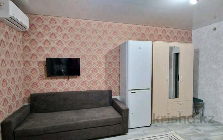 1-комнатная квартира · 21 м² · 1/6 этаж, мкр Хан Тенгри, Кенесары хана 83/1 за 14 млн ₸ в Алматы, Бостандыкский р-н — фото 2