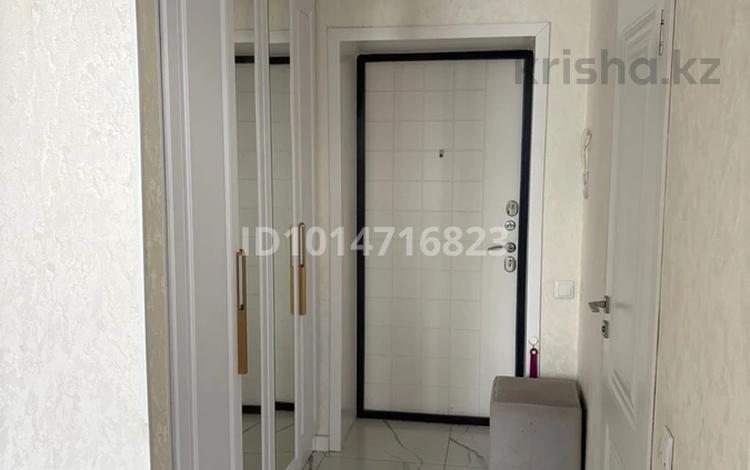 1-комнатная квартира · 45 м² · 9/12 этаж, Казыбек би 3/1 — Толе би за 250 000 ₸ в Астане, Нура р-н — фото 2