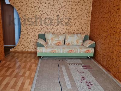 Пәтерлер в Актюбинской обл.: 2-бөлмелі пәтер · 60 м² · 1/5 қабат, мкр 8, проспект Алии Молдагуловой 45/1 — Әбілқайыр хан, бағасы: 130 000 〒 2-бөлмелі пәтер · 60 м² · 1/5 қабат, мкр 8, проспект Алии Молдагуловой 45/1 — Әбілқайыр хан, бағасы: 130 000 〒 в Актобе