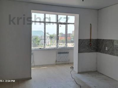 2-комнатная квартира · 88 м² · 3/5 этаж, Дины Нурпеисовой 40/2 за 33 млн ₸ в Уральске, мкр Школьник