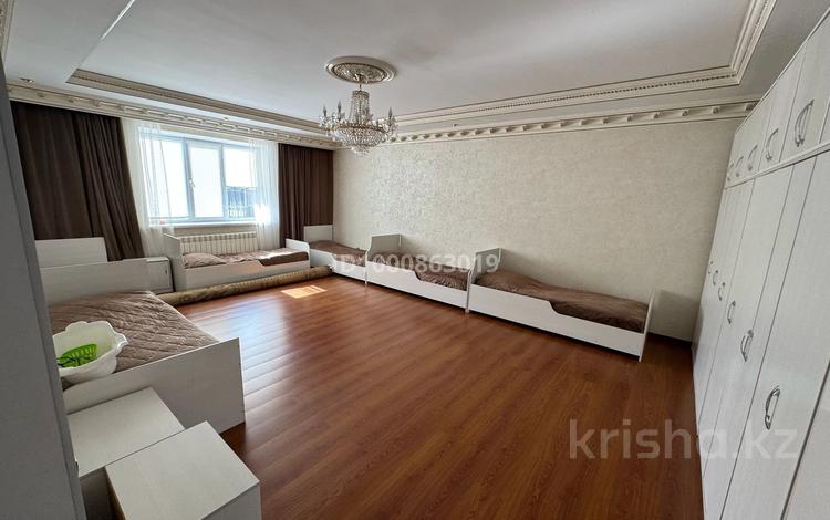 Жеке үй · 7 бөлме · 220 м² · 11 жүзд., Салкам Жангира 42 — Конец Пушкина, бағасы: 52 млн ₸ в Таразе — фото 2
