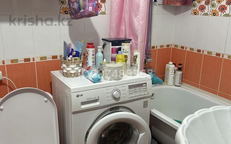 2-комнатная квартира · 45 м² · 3/5 этаж, Авангард мкр 4 8 — Роддом за 20 млн ₸ в Атырау, мкр Авангард-4 — фото 8