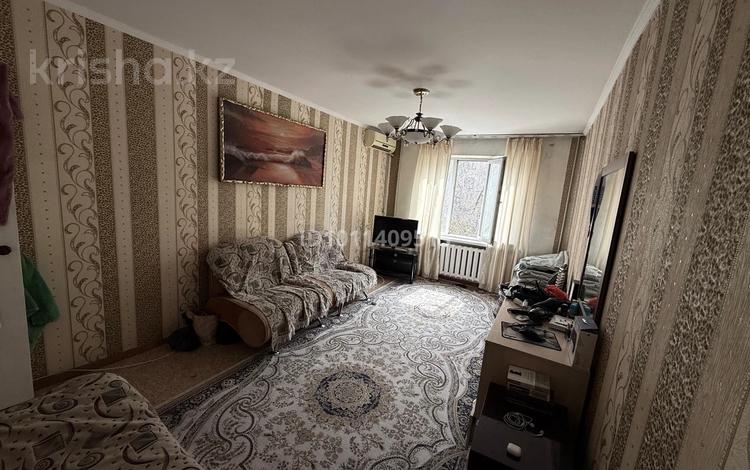 2-комнатная квартира · 50.3 м² · 4/5 этаж, мкр Аксай-4 40 — Момыш Улы домостроительная за 40 млн ₸ в Алматы, Ауэзовский р-н — фото 2