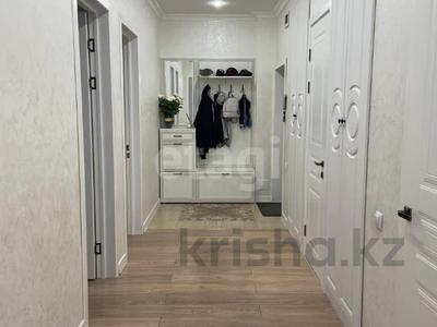 3-комнатная квартира, 80 м², 3/9 этаж, Исы Байзакова 131/1 за 44.5 млн 〒 в Павлодаре