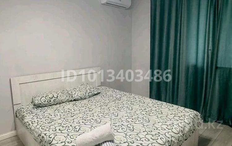 1-комнатная квартира · 40 м² · 9/12 этаж, мкр Акбулак, 1-я улица 43 за 15 000 ₸ в Алматы, Алатауский р-н — фото 2