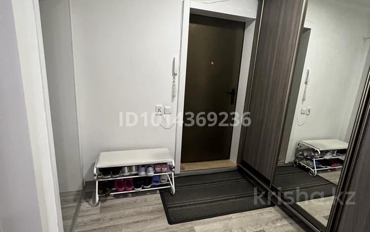 3-комнатная квартира · 67 м² · 15/16 этаж, Карменова 11а — Возле Геологоразведрчного колледжа за 25 млн ₸ в Семее — фото 2