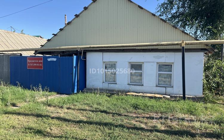 Отдельный дом · 4 комнаты · 75.2 м² · 3.3 сот., Ихсанова 110/1 — Пересечение ул. Рубежинская за 19 млн ₸ в Уральске — фото 2
