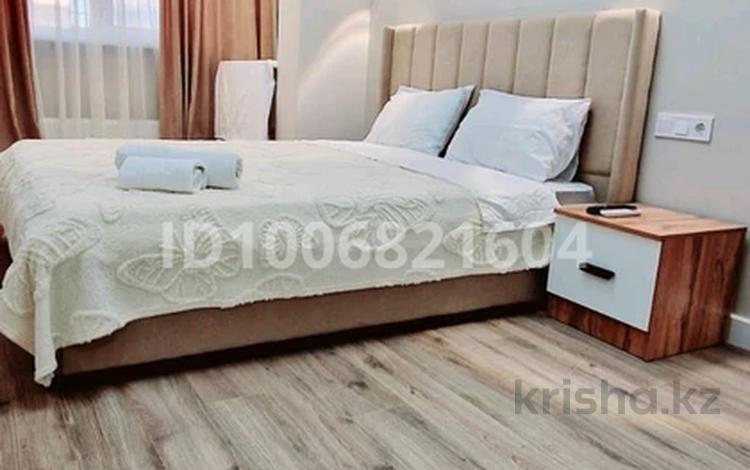 2-бөлмелі пәтер · 55 м² · 15/20 қабат, Гагарина 310, бағасы: 5 000 〒 в Алматы, Бостандыкский р-н — фото 2