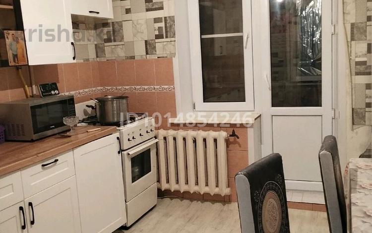 3-комнатная квартира · 67 м² · 5/5 этаж, мкр Шанхай, Рыскулова — Аптека за 18 млн ₸ в Актобе — фото 2