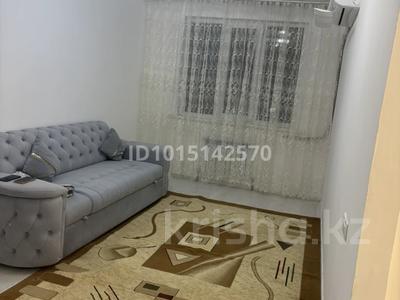 2-бөлмелі пәтер · 54 м² · 3/10 қабат, Райымбека 255, бағасы: 300 000 ₸ в Алматы, Жетысуский р-н