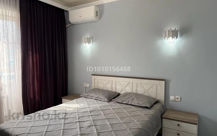 2-комнатная квартира · 57 м² · 2/5 этаж, Толе би 76 — Толе би напротив Центральной Мечети за 18 000 ₸ в Таразе — фото 9