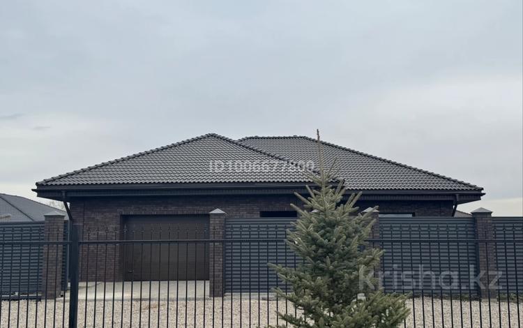 Отдельный дом · 4 комнаты · 180.9 м² · 10.5 сот., Ж.м «Orman Village» 1/6 — Кизатова за 108 млн 〒 в Петропавловске — фото 2