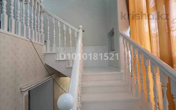 Жеке үй · 4 бөлме · 166 м² · 6 жүзд., Козенкова 27 — Между районами Спутник и Электрон, бағасы: 55 млн ₸ в Актобе — фото 29