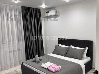1-бөлмелі пәтер · 60 м² · 5/15 қабат, Нұрсая ш/а., Абулхайыр хана 51а — Абулхайыр хан 51А, бағасы: 2 000 ₸ в Атырау, мкр Нурсая