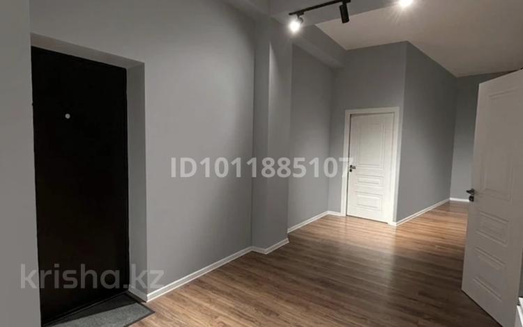 2-бөлмелі пәтер · 64 м² · 5/5 қабат, Просп. Абылай Хана 48А, бағасы: 25 млн ₸ в Каскелене — фото 8