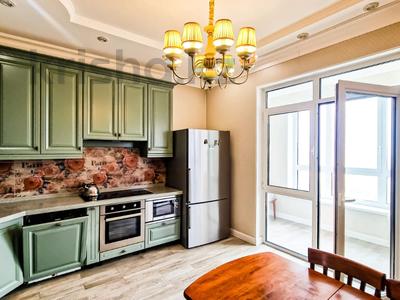 5-комнатная квартира · 150 м² · 13/21 этаж, Сейфуллина 574/1 к3 за 900 000 ₸ в Алматы, Бостандыкский р-н