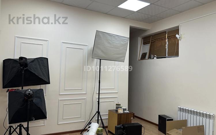 Офисы, салоны красоты, образование · 42 м² за 6.3 млн ₸ в Актау, 35-мкр — фото 5