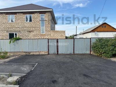 Жеке үй · 7 бөлме · 260 м² · 10 жүзд., Бұлақты 1 — Дина минимаркетке қарама қарсы үй, бағасы: 37 млн ₸ в Актобе, жилой массив Кирпичный