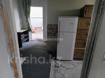 Отдельный дом · 3 комнаты · 51 м², мкр Акбулак, Сухамбаева 19 за 100 000 〒 в Алматы, Алатауский р-н