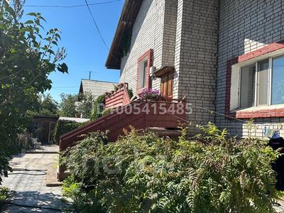 Жеке үй · 5 бөлме · 198.7 м² · 8.5 сот., 23 февраля 15 — Заправка Ахметов нахаловка, бағасы: 50 млн 〒 в Семее