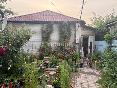 Отдельный дом · 3 комнаты · 80 м² · 4 сот., мкр Думан-1, Кабилова — Титова за 52 млн ₸ в Алматы, Медеуский р-н
