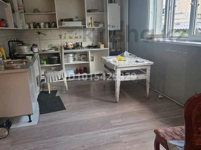 Отдельный дом · 4 комнаты · 150 м² · 5000 сот., Джалил77 77А за 100 000 ₸ в Шымкенте, Туран р-н