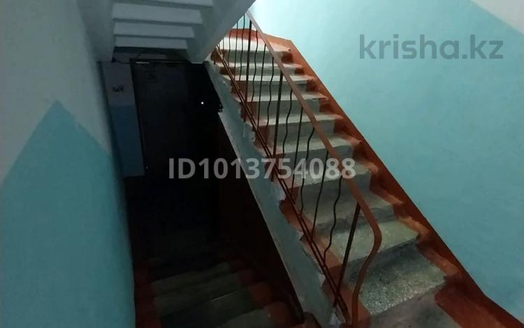 2-комнатная квартира · 45 м² · 1/5 этаж, Сабитова 35 — 16-17 школа и прокуратура рядом за 11.9 млн ₸ в Балхаше — фото 2