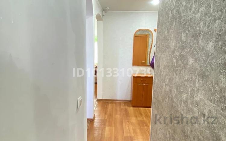 2-бөлмелі пәтер · 44.3 м² · 3/5 қабат, Энергетиков 75, бағасы: 12 млн ₸ в Экибастузе — фото 2