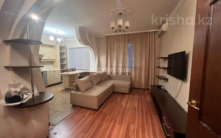 2-комнатная квартира · 52 м² · 3/6 этаж, Омарова 100 за 250 000 ₸ в Астане, Сарыарка р-н — фото 2