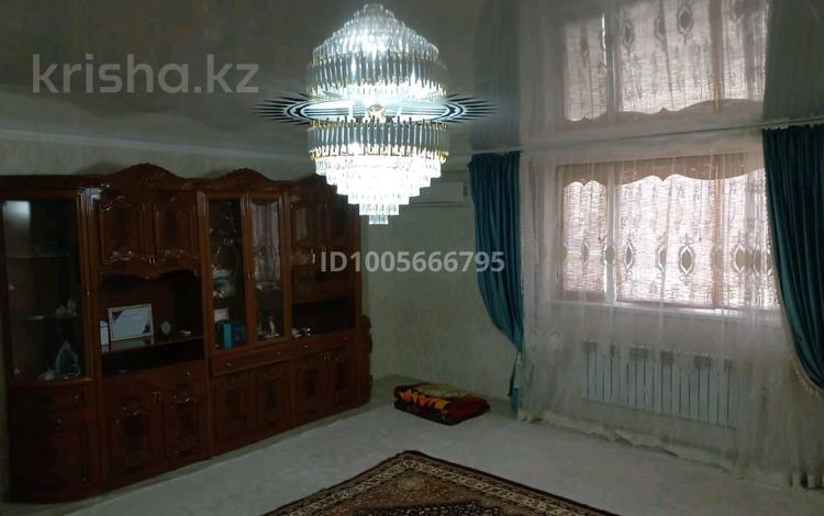 2-бөлмелі пәтер · 56 м² · 2/4 қабат, Көктем ш/а 58 — Джанго рестораны бар, бағасы: 14.5 млн ₸ в Жанаозен — фото 2