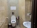 3-комнатная квартира · 104 м² · 4/5 этаж, мкр Женис 27 за 46 млн ₸ в Уральске — фото 9