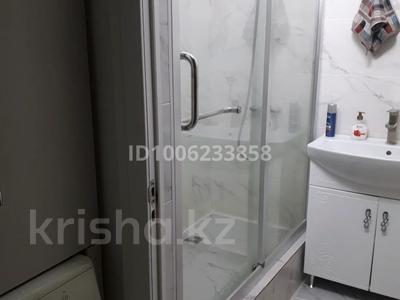 3-бөлмелі пәтер · 58 м² · 1/5 қабат, Мкр Сатпаев 3А 3А, бағасы: 20 млн ₸ в Атырау