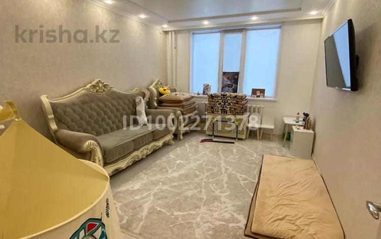 2-комнатная квартира · 50.9 м² · 1/9 этаж, 5 мкр за 25 млн ₸ в Аксае — фото 2
