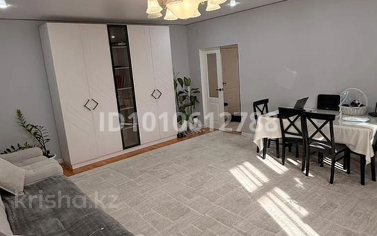 2-комнатная квартира · 75 м² · 3/5 этаж, Абая 95 за 33.7 млн ₸ в Астане, р-н Байконур — фото 2