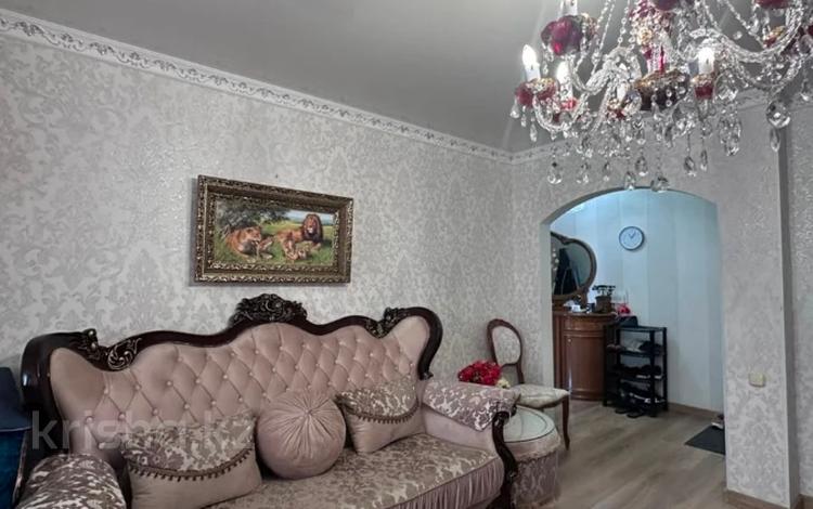 3-комнатная квартира · 70 м² · 6/10 этаж, Алии Молдагуловой за 25.5 млн ₸ в Актобе — фото 5